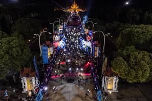 BIB: 
                            <button type="button" onclick="openModal(22791474)" class="btn btn-primary btn-sm float-right btn-popup" data-toggle="modal" data-target=".modal-high-quality">
                        <i class="fas fa-shopping-cart"></i> Add to Cart
                    </button>
                                            <button type="button" onclick="isThisMe(22791474, true)" class="btn btn-success btn-sm float-right btn-popup btn-isme hidden" data-toggle="tooltip" data-placement="bottom" title="นี่คือรูปของคุณใช่ไหม คลิกที่นี่เพื่อเอาเข้าอัลบั้ม">
                        <i class="fas fa-plus"></i> Add to album
                    </button>
                    <button type="button" onclick="isThisMe(22791474, false)" class="btn btn-warning btn-sm float-right btn-popup btn-isnotme hidden">
                        <i class="fas fa-ban"></i> Remove from album
                    </button>